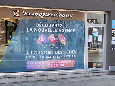 VDFA décoration vitrine sticker micro perforé publicitaire de vitrine magasin commerce pose à Liège