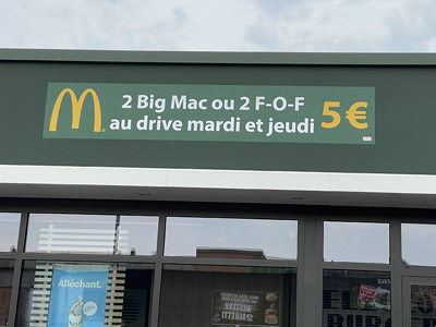 VDFA décoration vitrine autocollant plein publicitaire magasin commerce à Sambreville